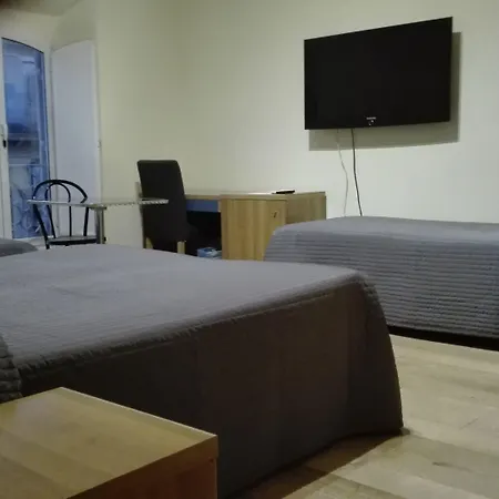 Tourist House Bed & Breakfast