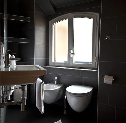Tourist House 4* רומא
