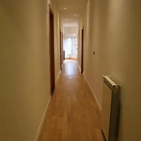 Tourist House Отель типа 